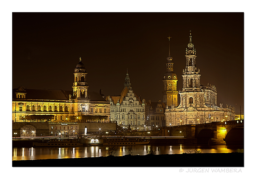 Nachts unterwegs in Dresden #1