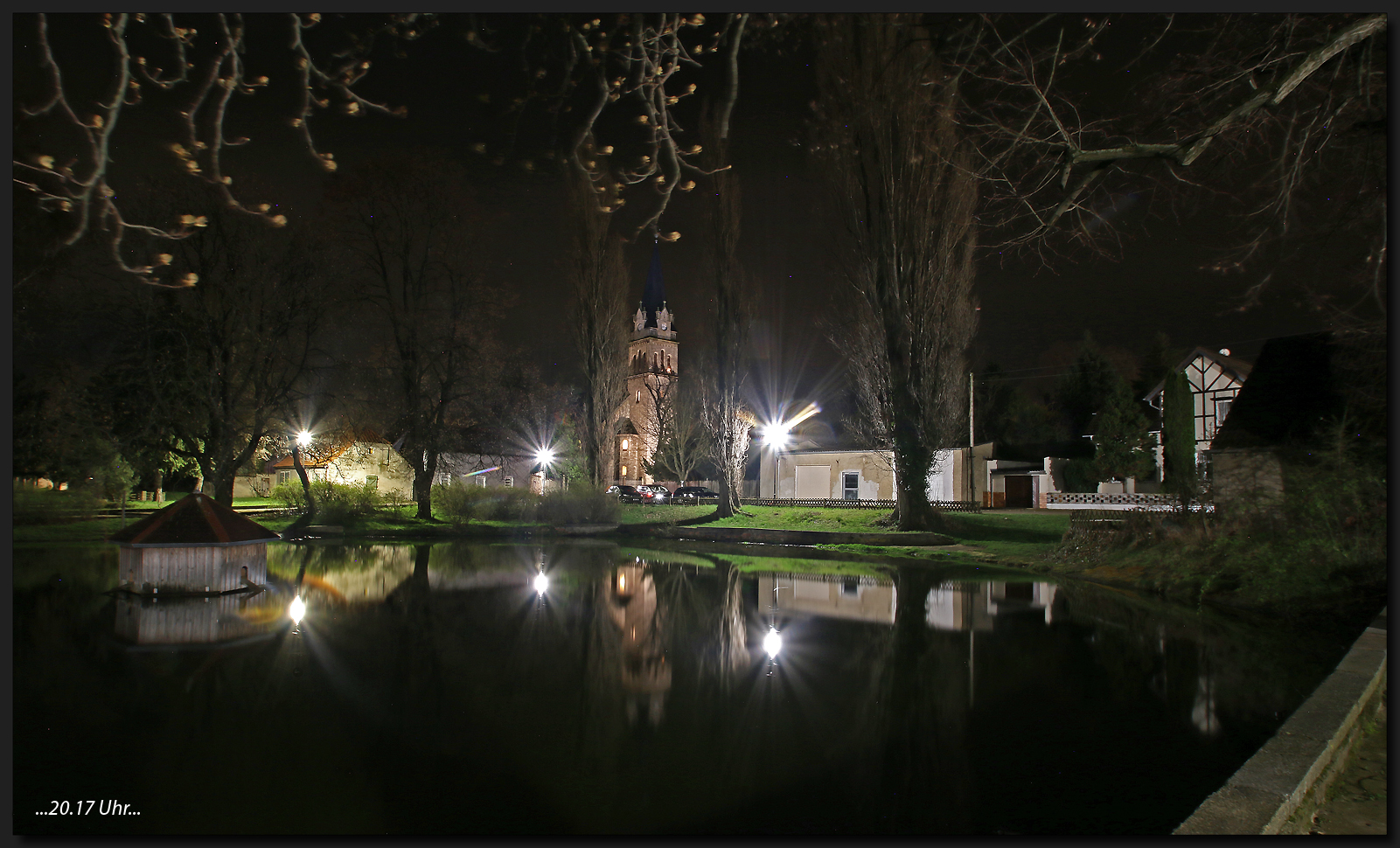 ...NachtSchatten...Kirche...