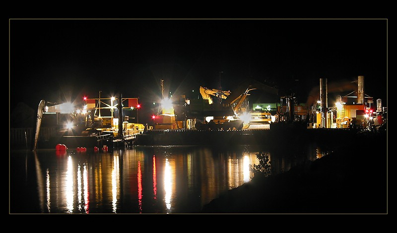 Nachtschicht im Hafen