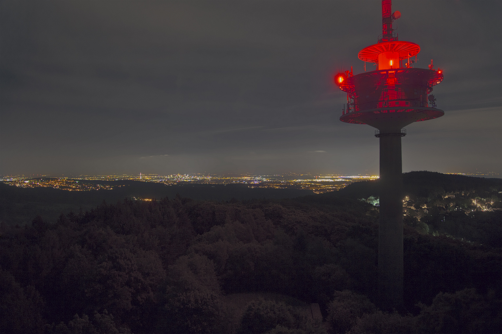 Nachtstimmung vom Atzelbergturm