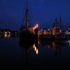 Nachtszene im Hafen