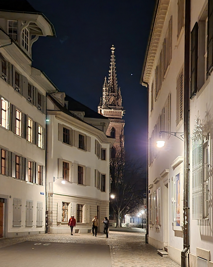 Nachtwanderung durch Basel