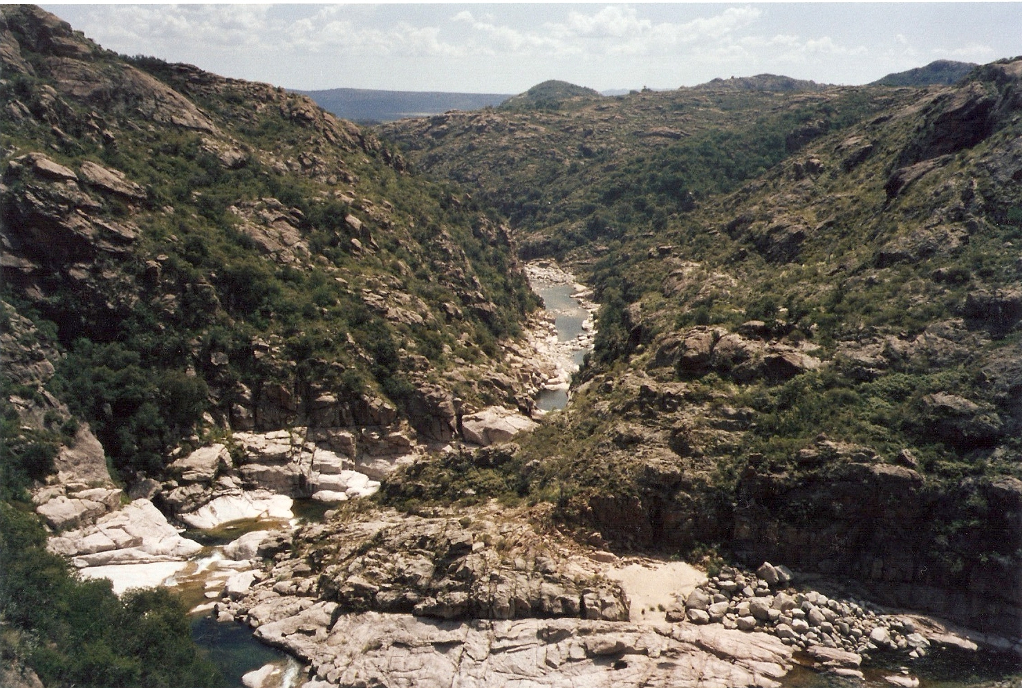 NACIMIENTO DEL RIO MINA CLAVERO ( I )