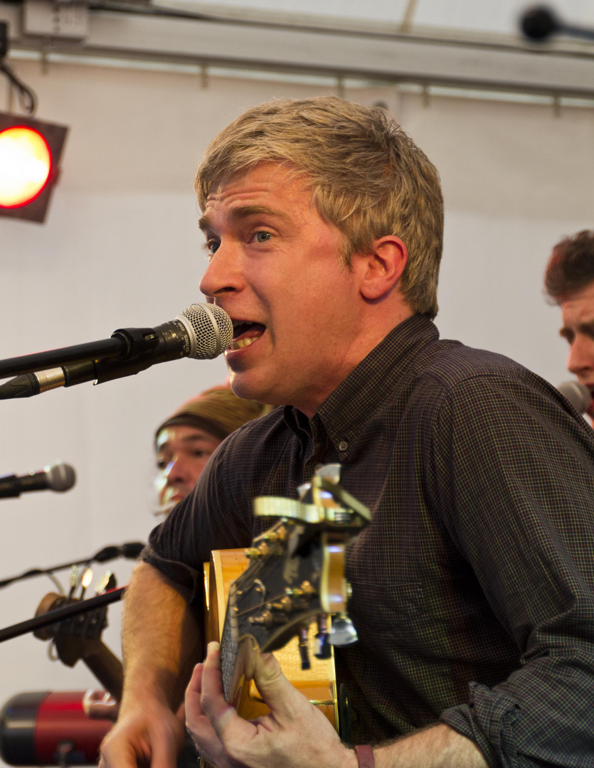 Nada Surf Acoustic-Live