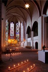 Nadine und ihr Opa wünschen alles Fc-lern ein ruhiges Weihnachtsfest.