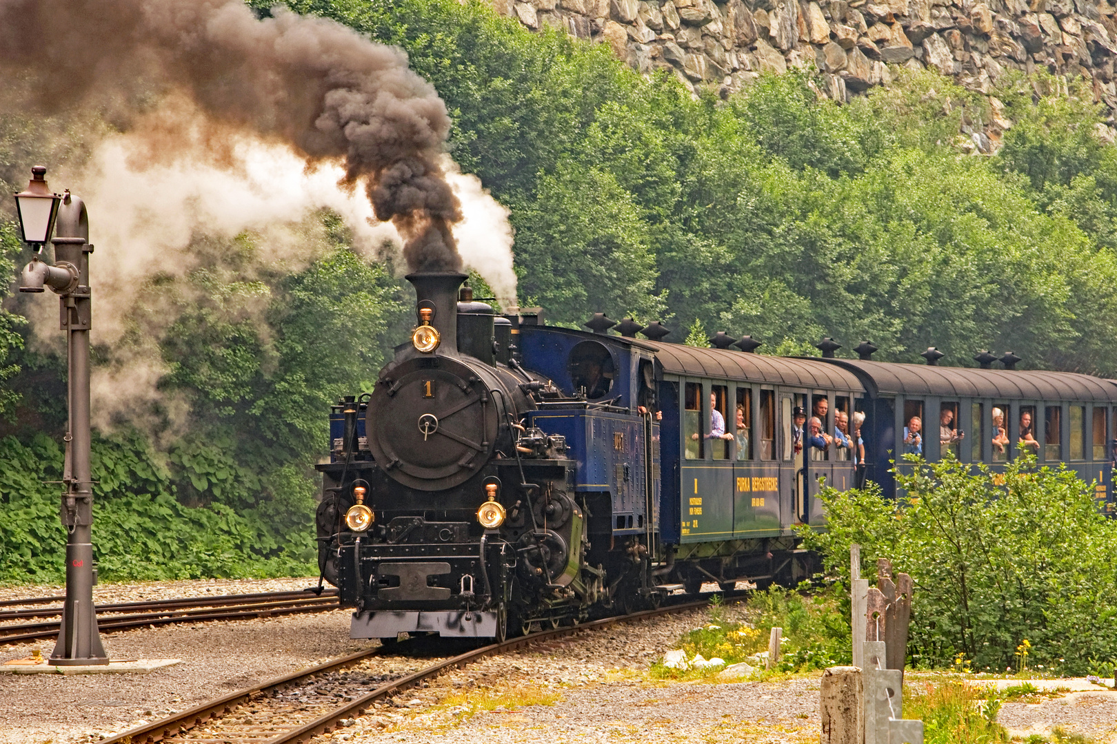 Nächster Halt - Bahnhof Gletsch