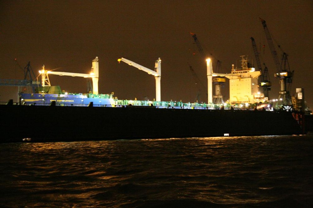 Nächtliche Arbeiten, Hamburg: Fischmarkt - Blohm & Voss, Anfang März 2008