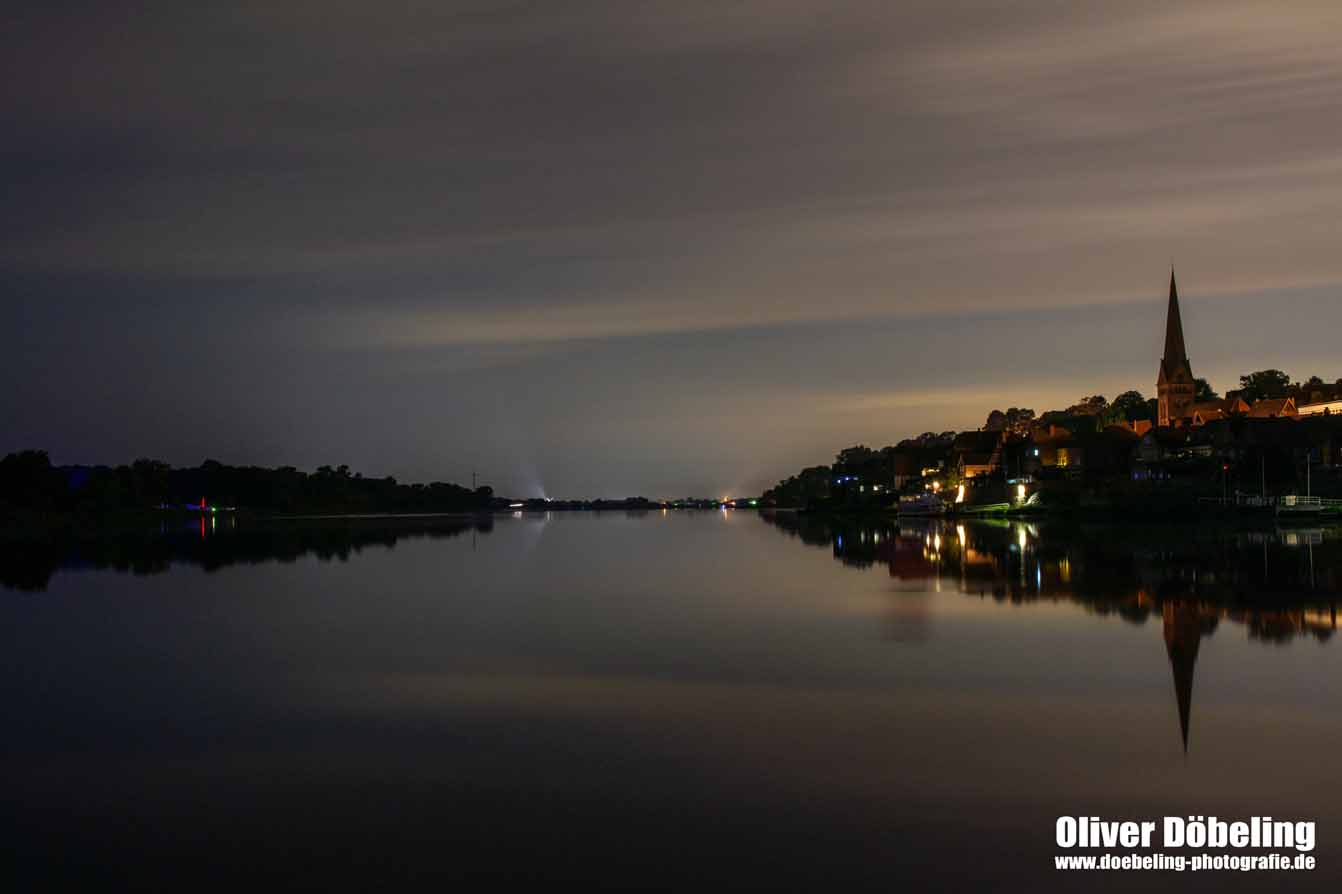 Nächtliche Elbe bei Lauenburg