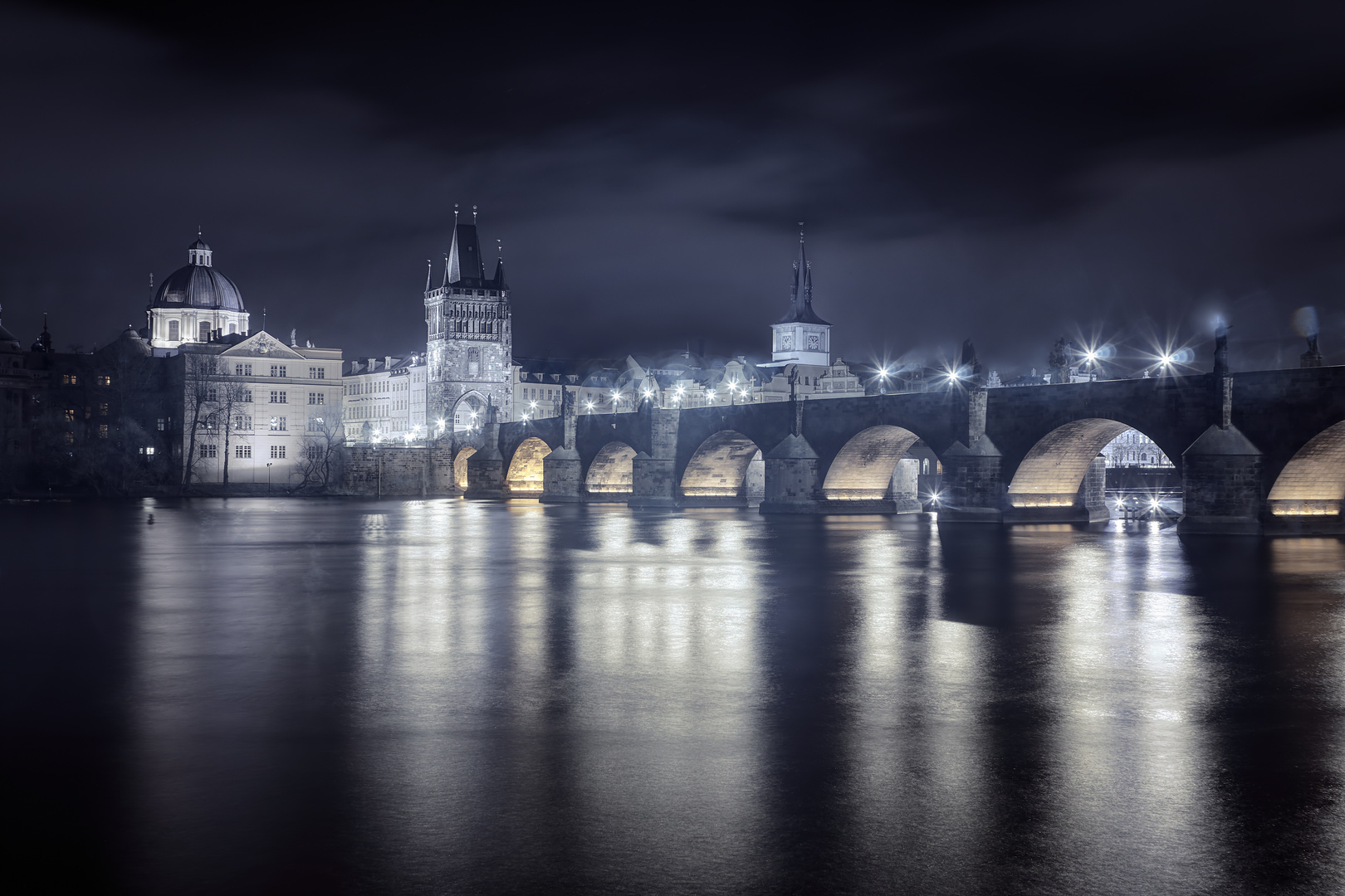 Nächtliche Karlsbrücke [IR]