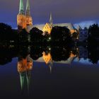 Nächtliche Spiegelung / Lübecker Dom