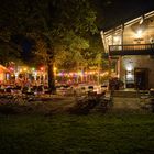 Nächtlicher Biergarten 