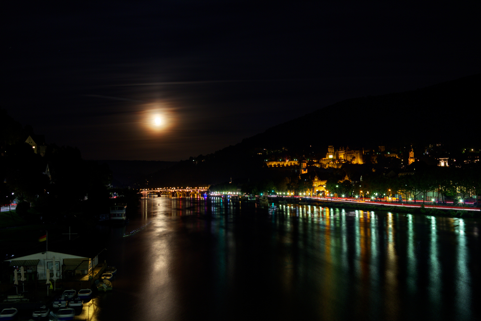 Nächtlicher Blick auf Heidelberg