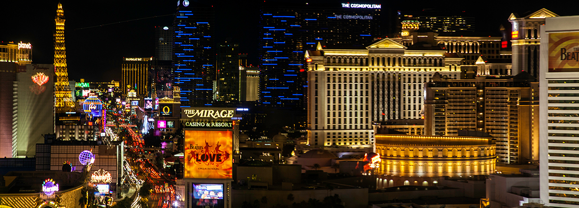 nächtlicher Blick über den Strip, Las Vegas, Nevada, USA