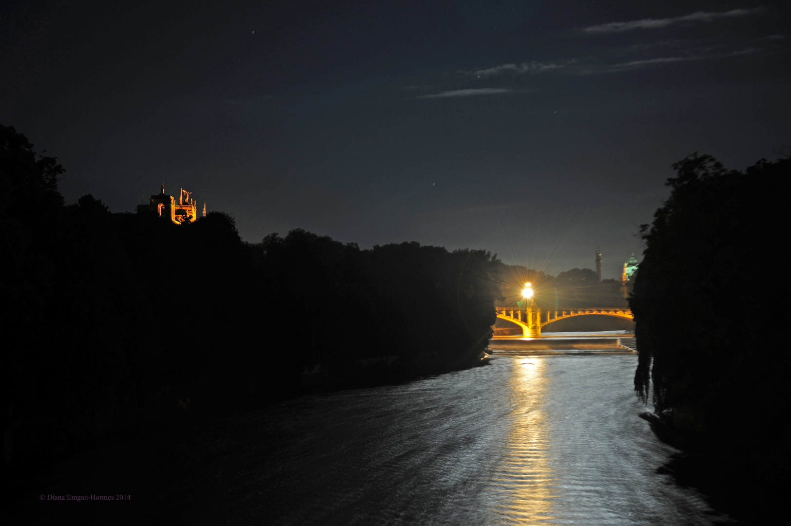 Nächtlicher Blick über die Isar