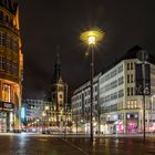 Nächtlicher Blick zum Hamburger Rathausmarkt