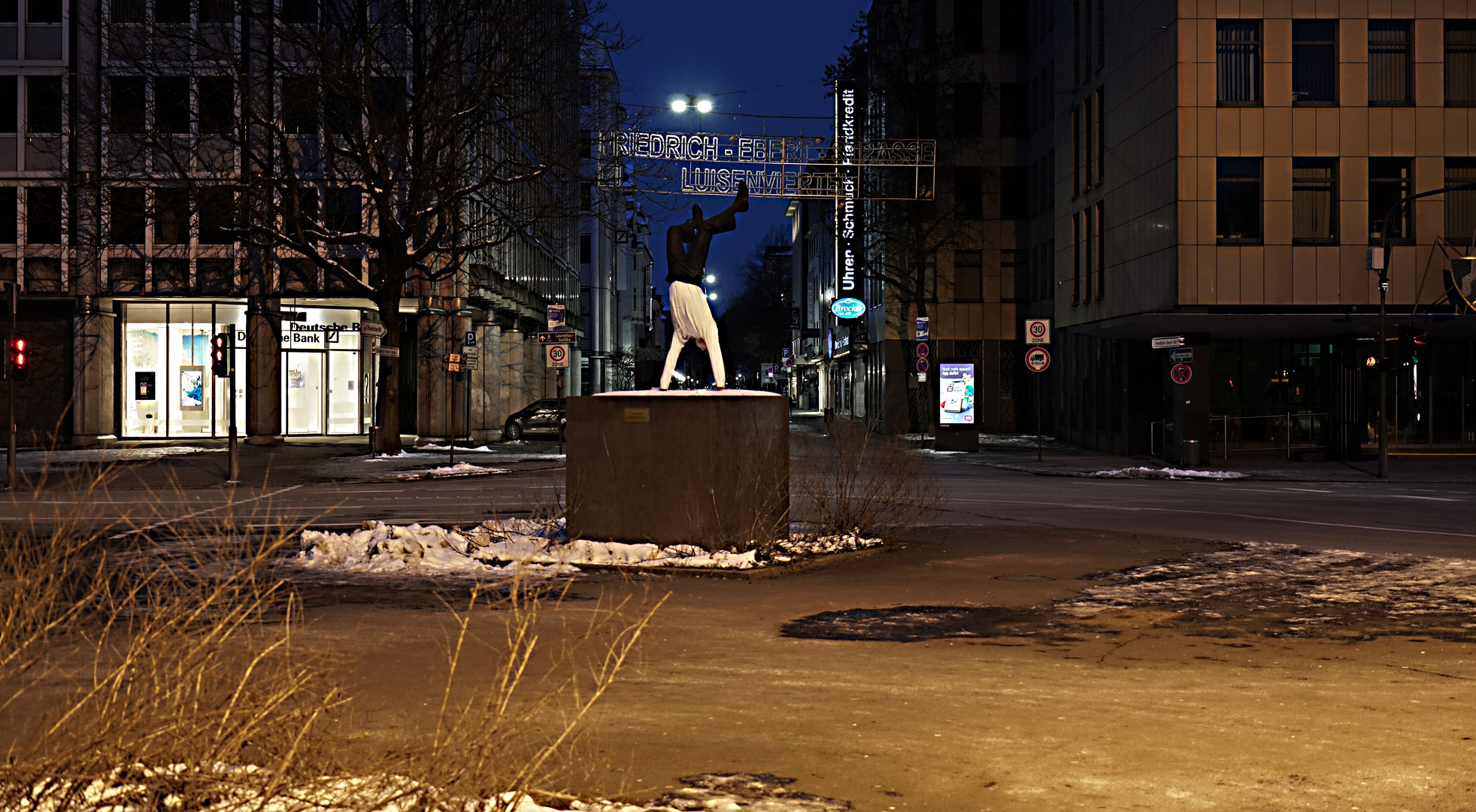  Nächtlicher Bummel durch die City