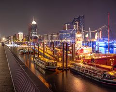 nächtlicher Spaziergang im HHer Hafen