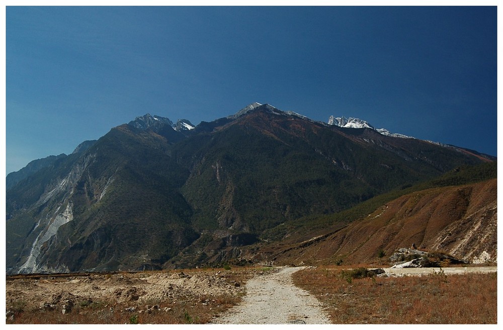 Nähe der Tigerleaping Gorge