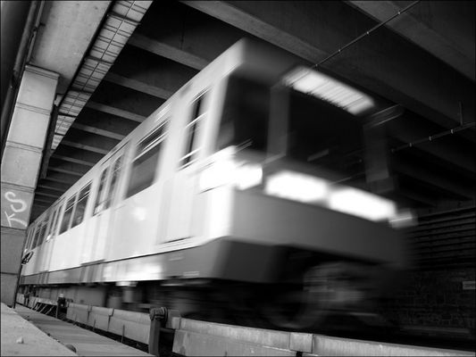 näher wäre schmerzhaft