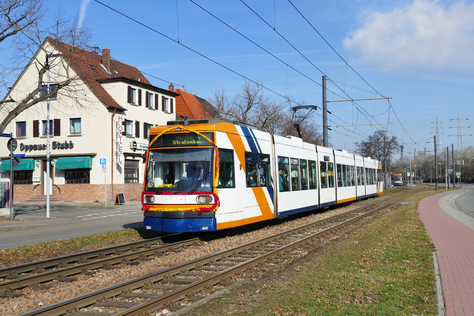 Närrische Straßenbahn in Oppau