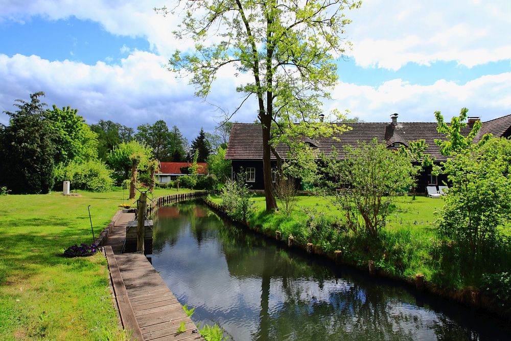 nah am Wasser gebaut... Foto & Bild | frühling, stille, brandenburg