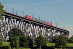 Eisenbahnhochbrücke 