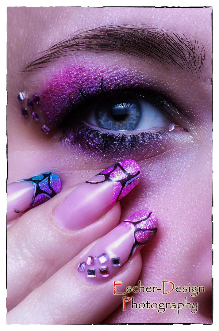 Nails and Eye