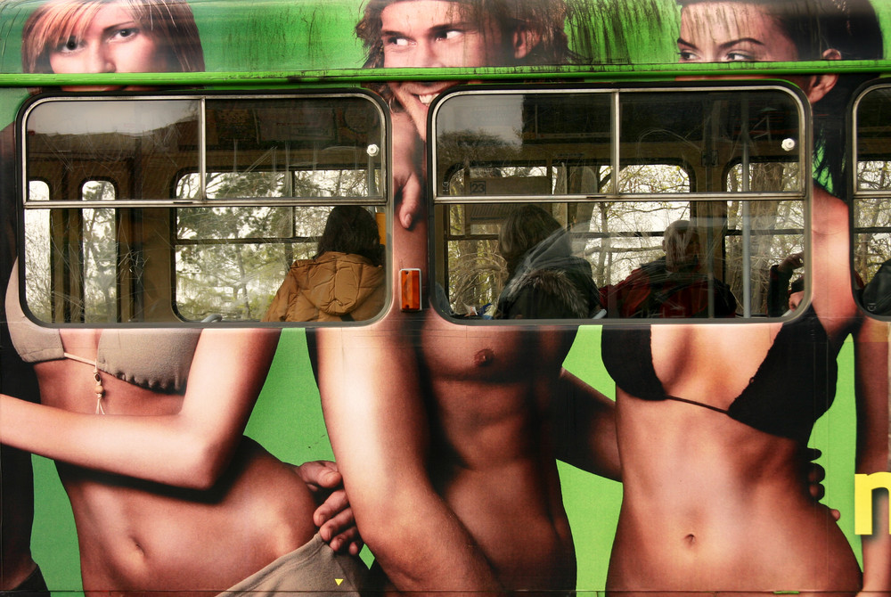 naked bus