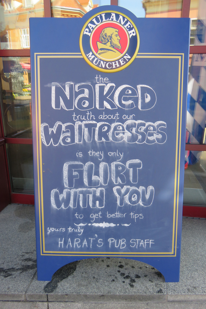 Naked Waitresses