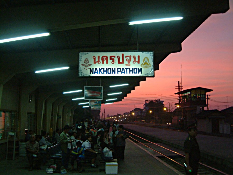 Nakhom Pathom Sundowner