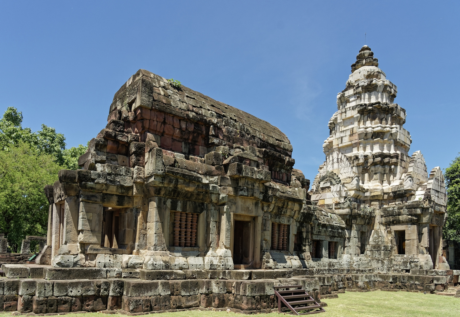 Nakhon Ratchasima - Prasat Phanom Wan