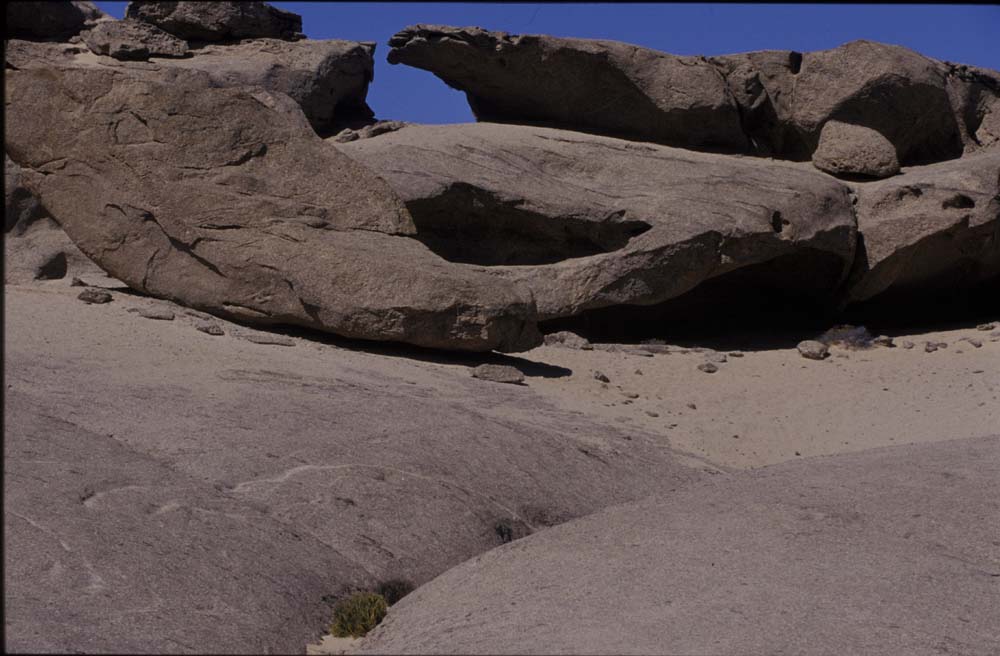 Namib 01 Federvogelberg