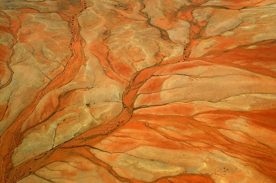 Namibia 2005-002 Kunstwerk Wüste