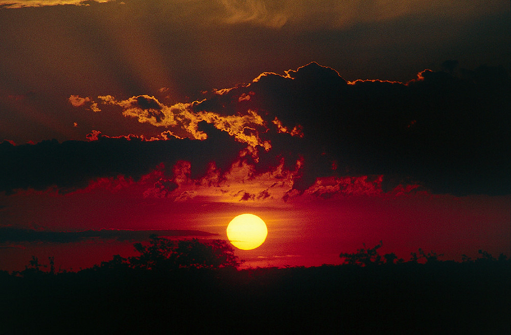 NAMIBIA Sonnenuntergang bei Braunfels