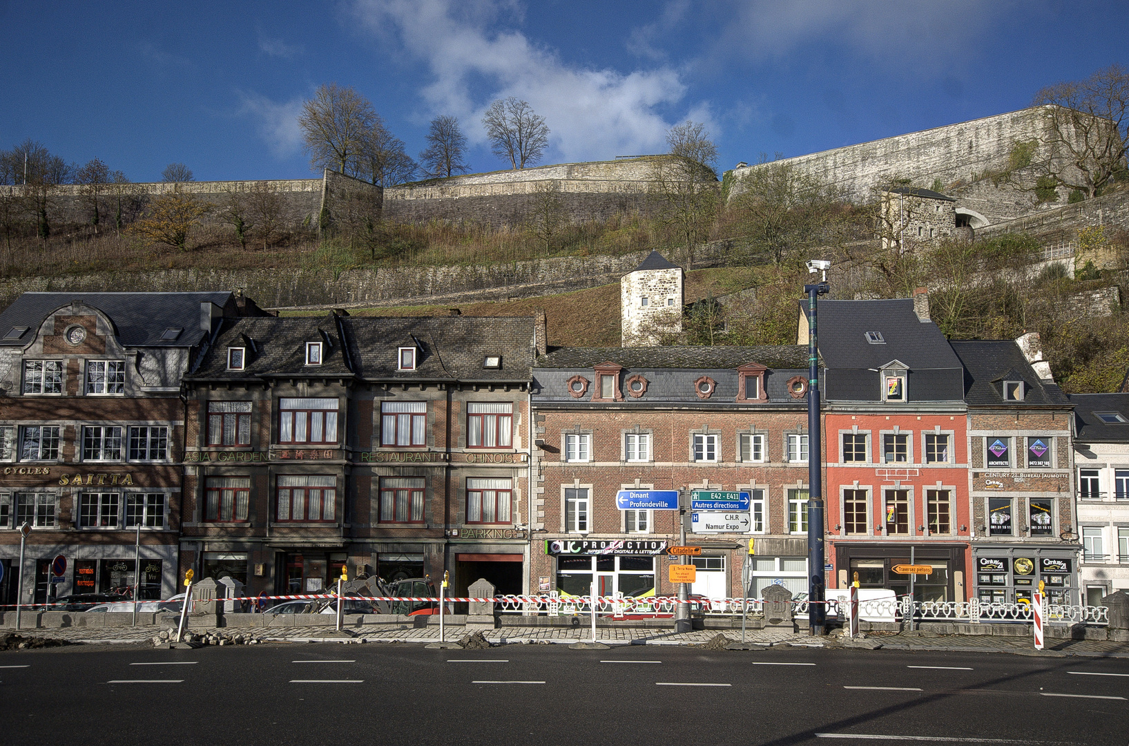 Namur - Avenue Baron Louis Huart - Pont de Jambes - La Citadelle - 01