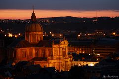 Namur et sa cathédrale la nuit