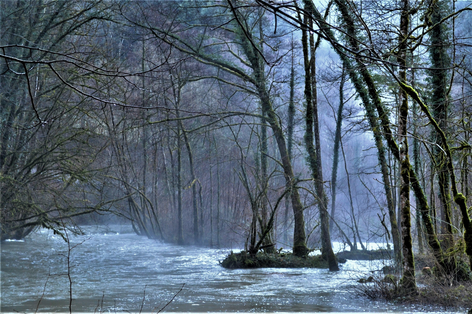 Nans sous St. Anne- Hochwasser