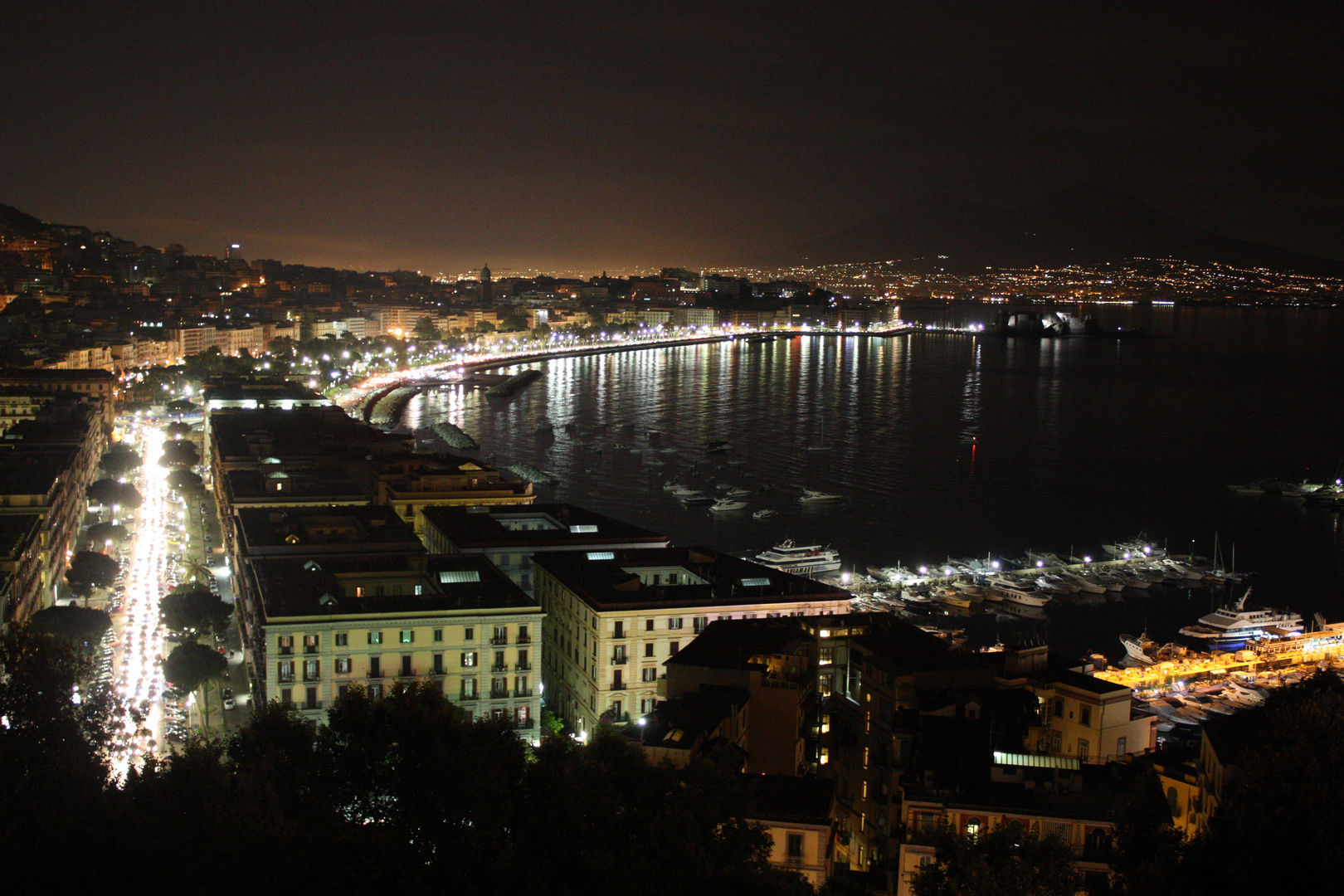 Napoli by night