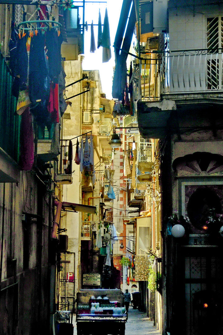 Napoli, Centro storico