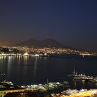 Napoli di sera scattata da S'Antantonio A Posillipo detto anche le tredici scalinate