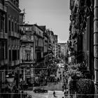 Napoli - la Via Toledo