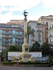 Napoli - Piazza dei Martiri