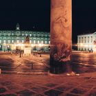 Napoli - piazza del Plebiscito, il colonnato - anno 1992
