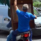 Napoli-Vespa-Transport!