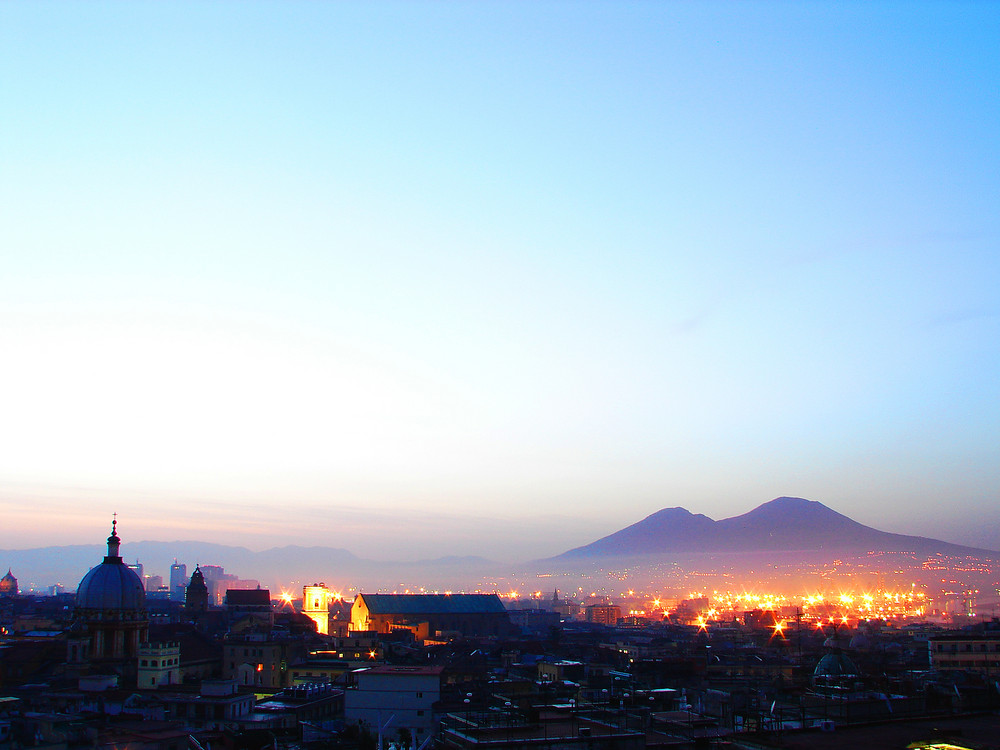 NAPOLI....SVEGLIATI!!!!