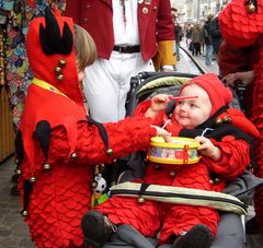 Narrensomen der Freiburger Feuernarren