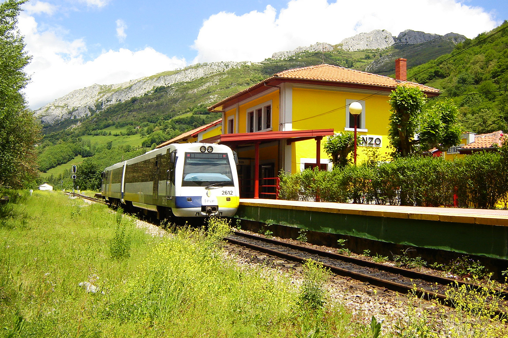 Narrow gauge railway up to Collanzo; Asturias - Northern Spain.