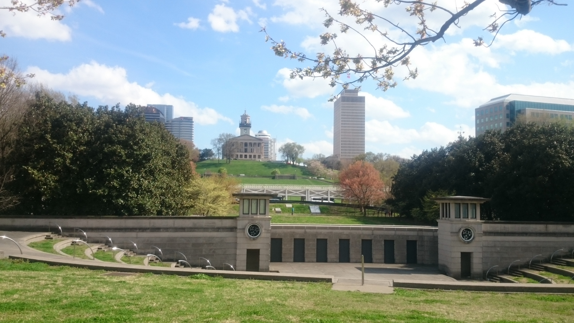 Nashville, Tennessee im Frühling: Blick auf Capitol