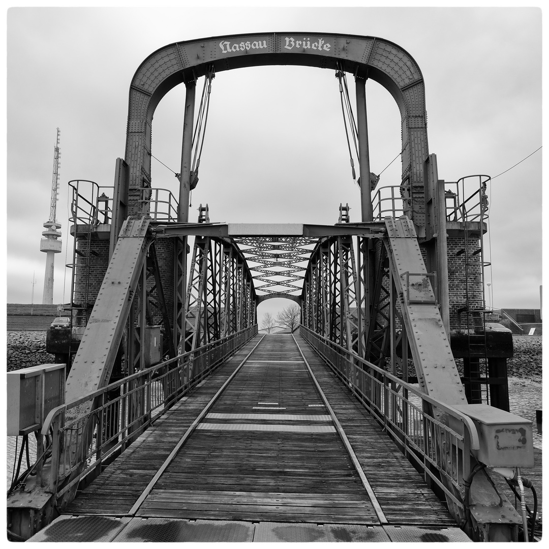 Nassau Brücke Wilhelmshaven