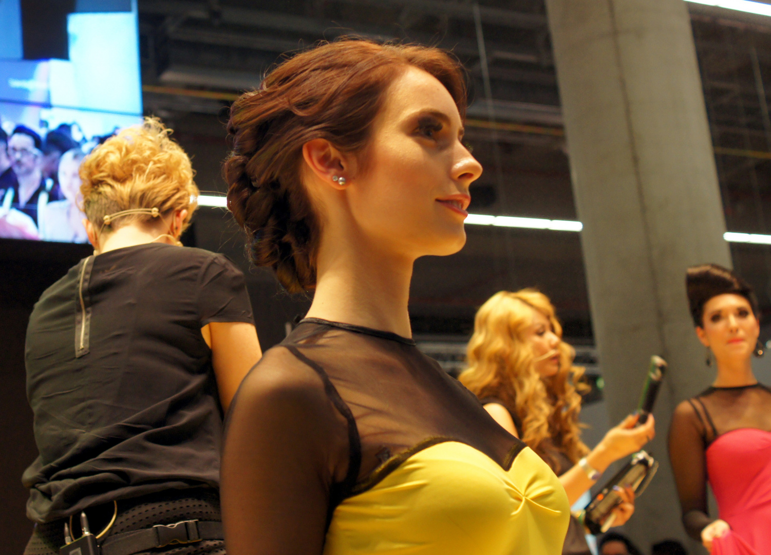 Nathalie@Hair&Beauty 2012 (5)